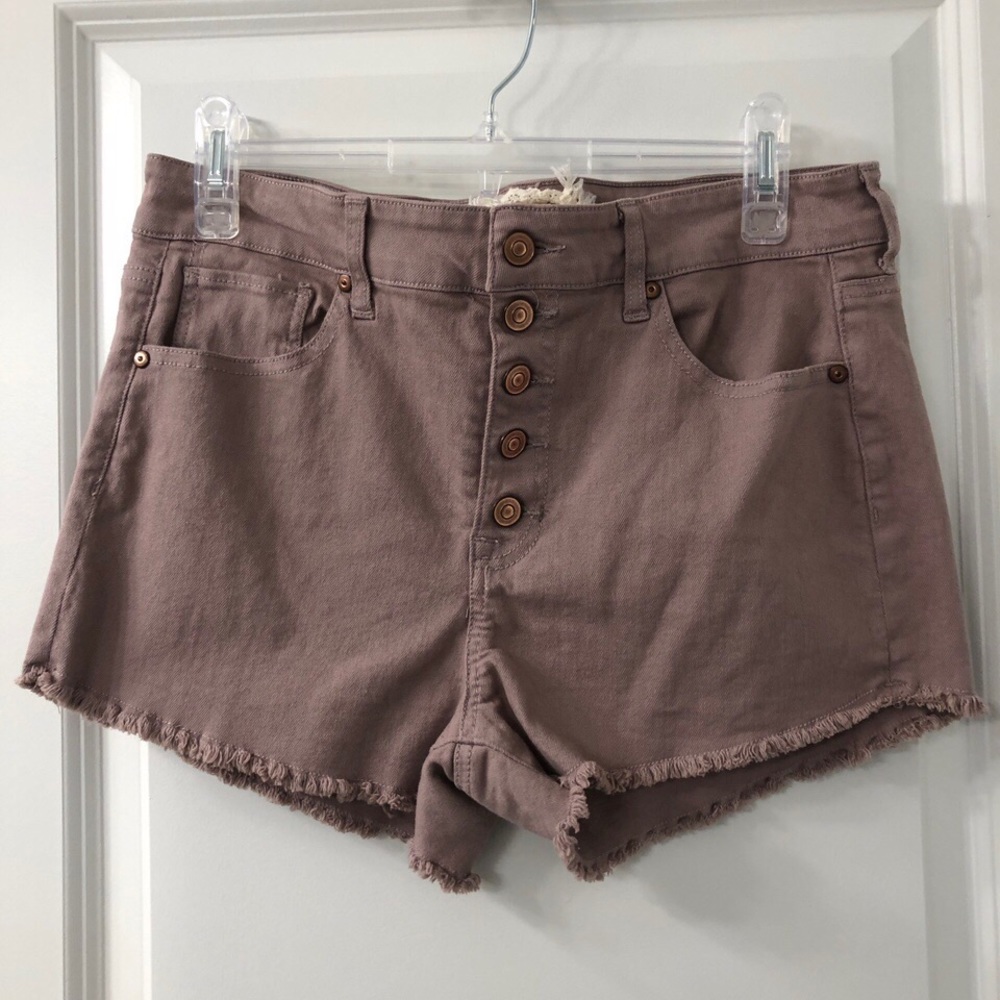 gently worn shadow grey shorts✨